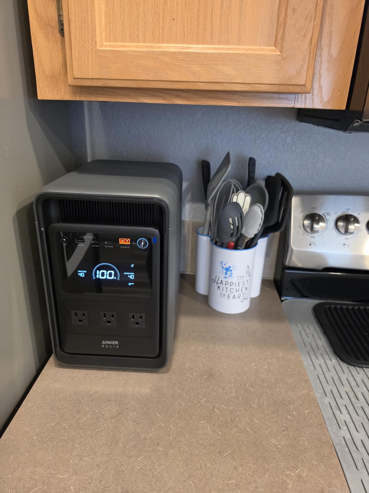 Anker SOLIX S2000 Portable Power Station, 2,010Wh, 1,500W customer photo 1