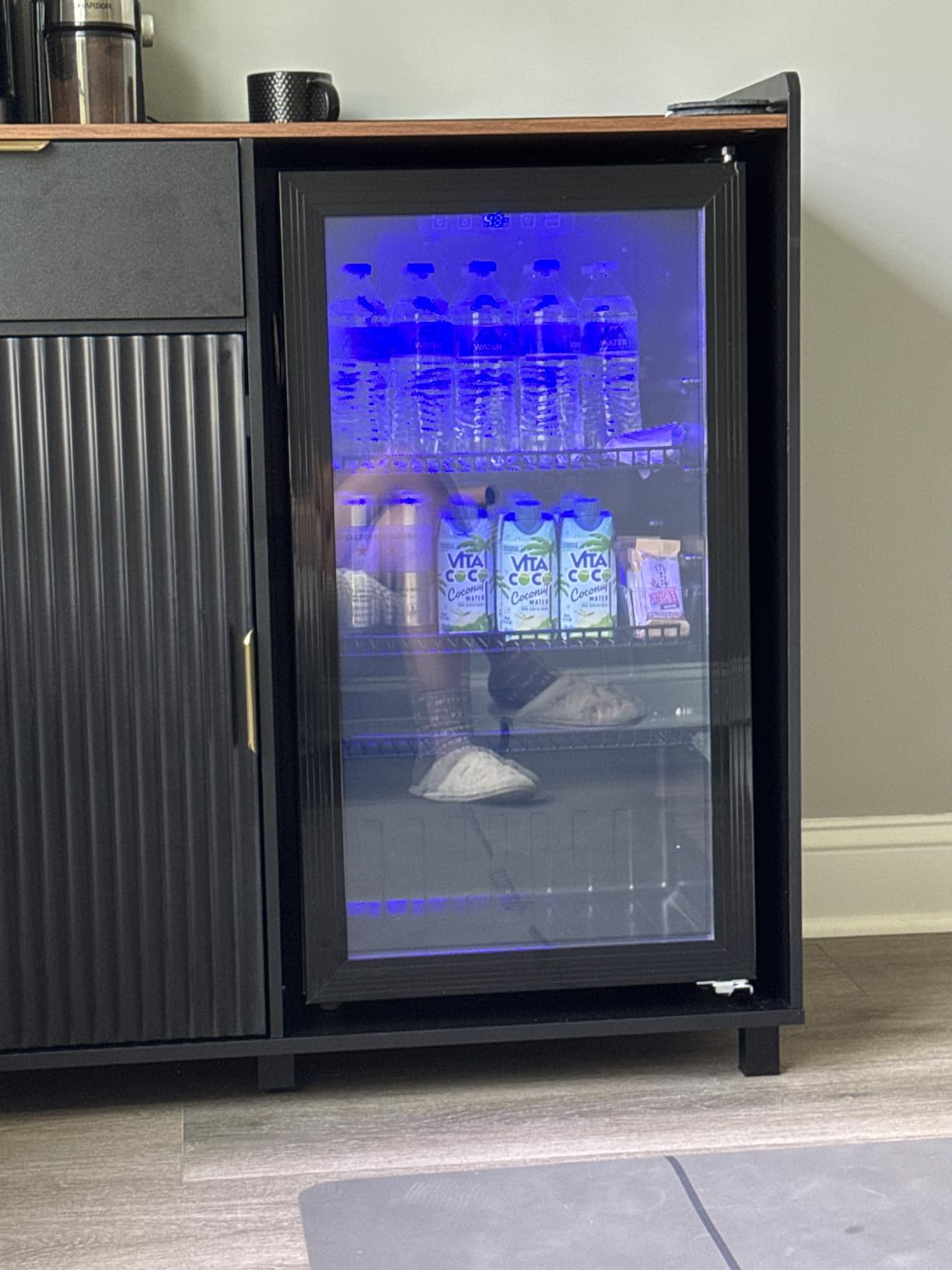 0.6 Cu.ft Beverage Cooler, Compressor Glass Door Mini Fridge 40-61°F Black customer photo 1