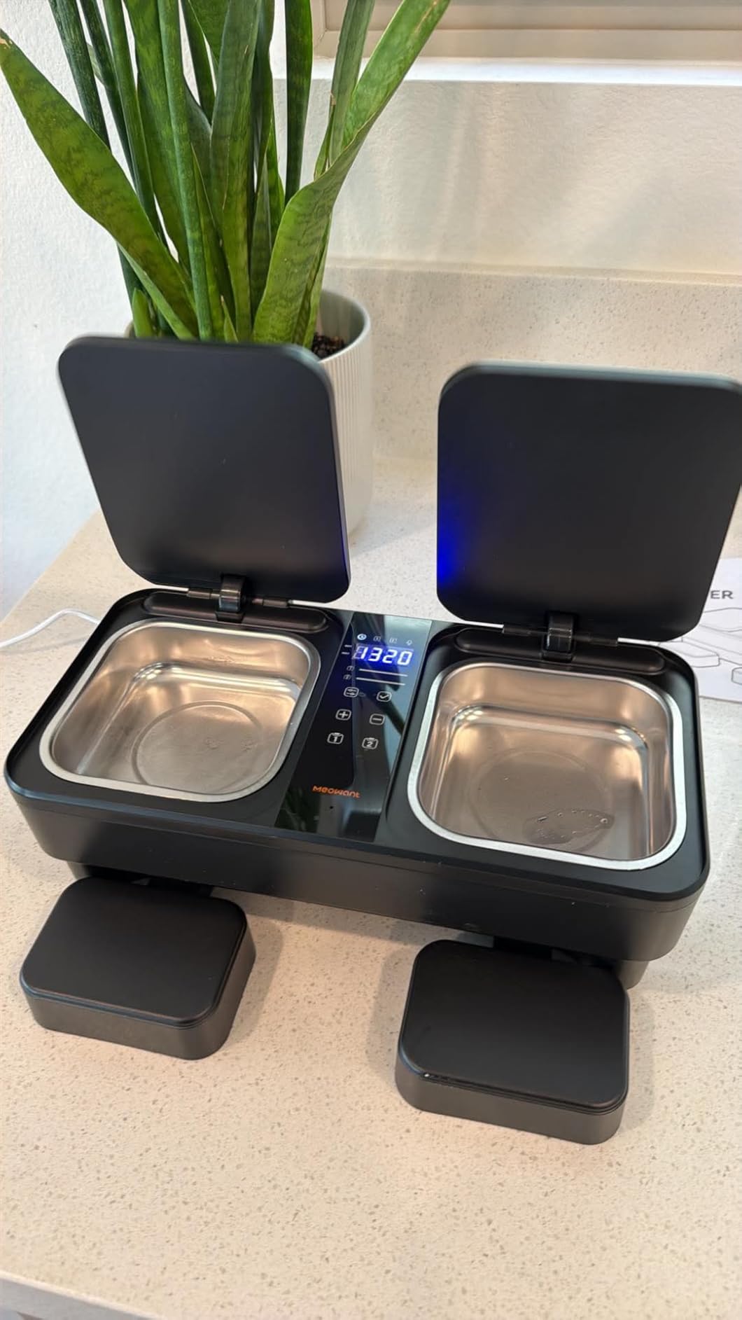 Meowant Automatic Wet Food Cat Feeder, Semiconductor Cooling & Pre-Heating customer photo 2
