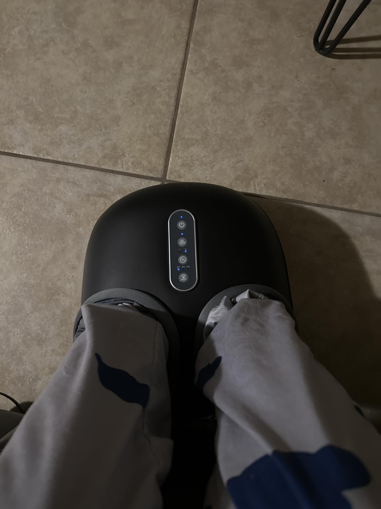 Medcursor Foot Massager Machine with Heat, 2026 Deep Kneading & Rolling, Shiatsu Foot Massager for Pain Relief, Tired Feet & Plantar Fasciitis customer photo 2