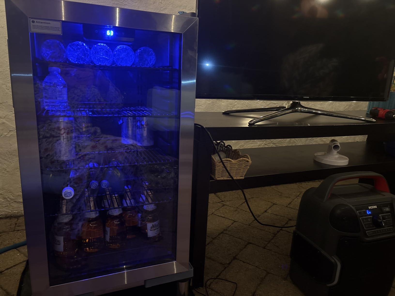 Feelfunn 3.2 Cu. Ft. Beverage Refrigerator, 126-Can Mini Fridge, 34-64°F customer photo 1