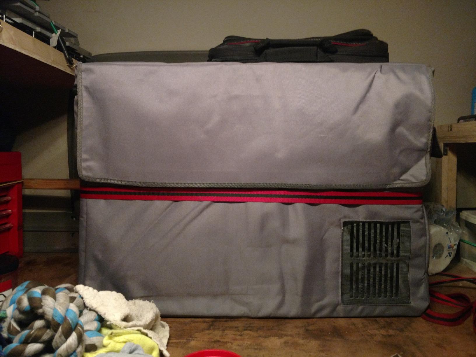 Whynter FM-8TBG Portable Refrigerator/ Freezer Transit Bag for Model: FM-85G customer photo 1