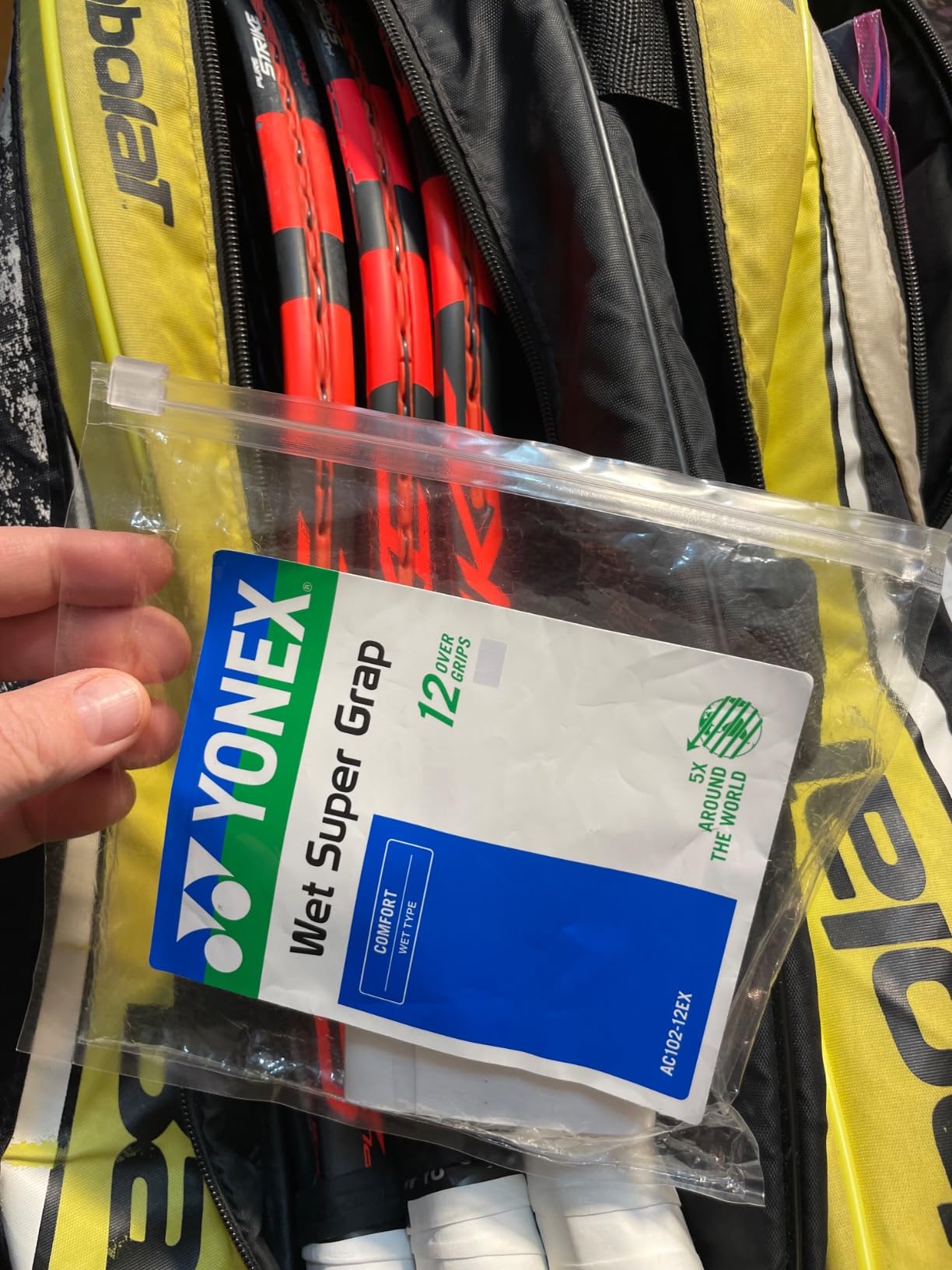 YONEX Super GRAP Overgrip (12-Pack), White (AC102-12W) customer photo 2