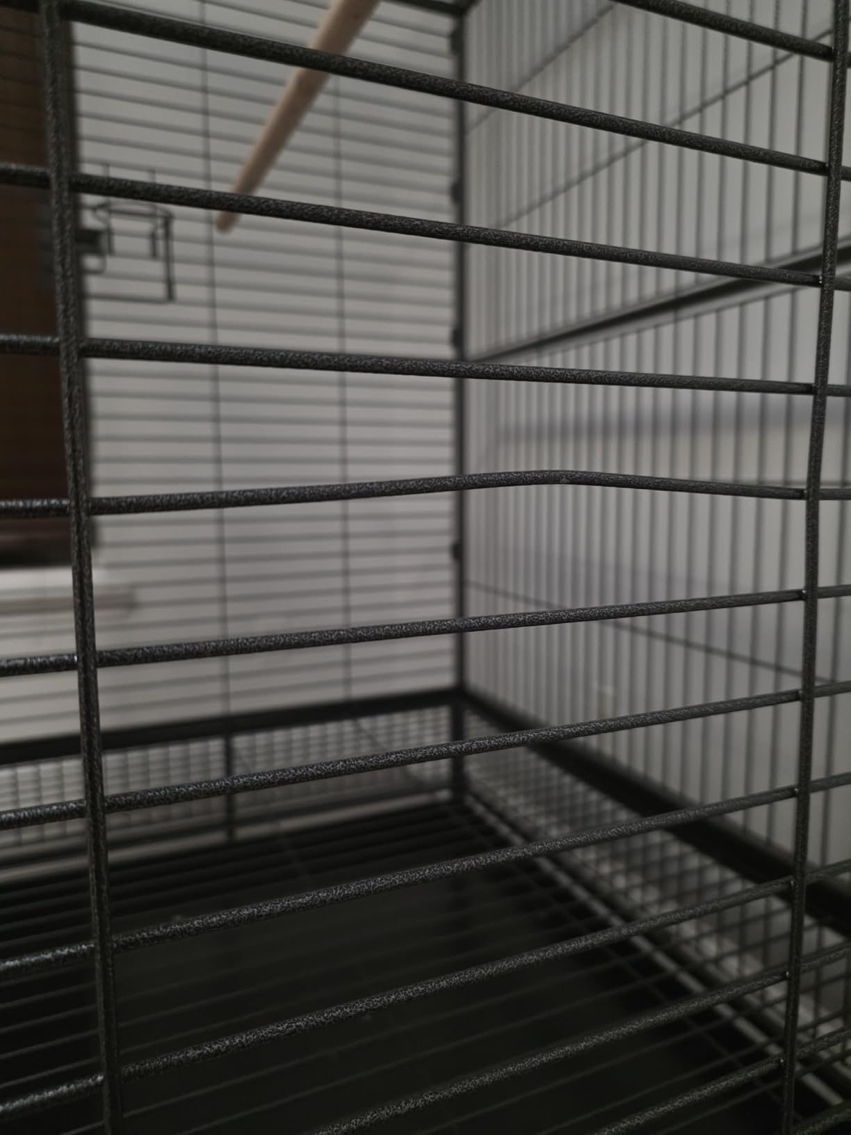 Prevue Pet Products Empire Bird Cage, X-Large, Black Hammertone,46