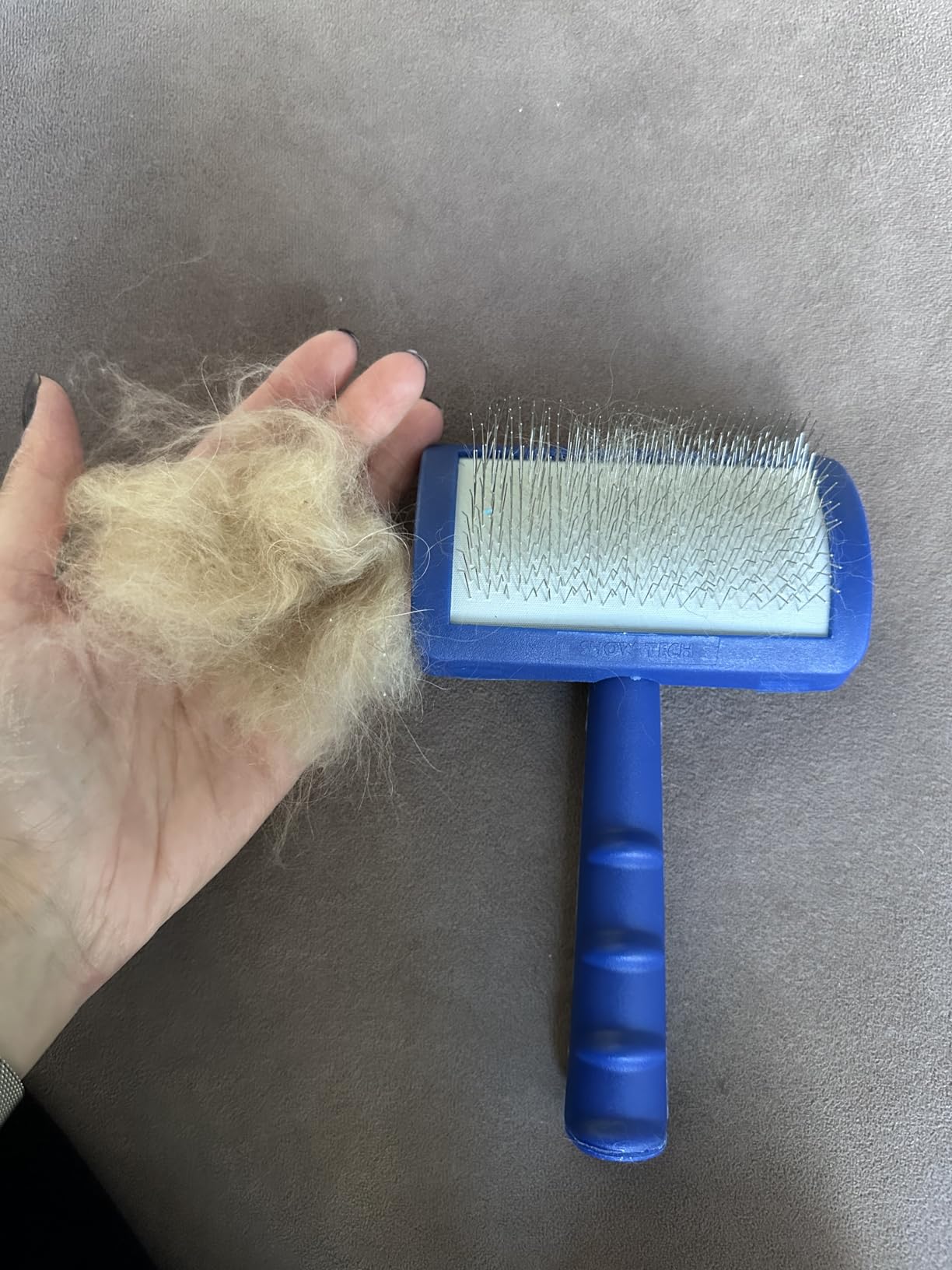 Show Tech Tuffer Than Tangles Slicker Brush for Dog Grooming with Long, Soft Pins, Medium Size, Perfect for Doodle Breeds, Angled Pins for Dematting, Remove Undercoat, Comfort Grip Handle customer photo 2
