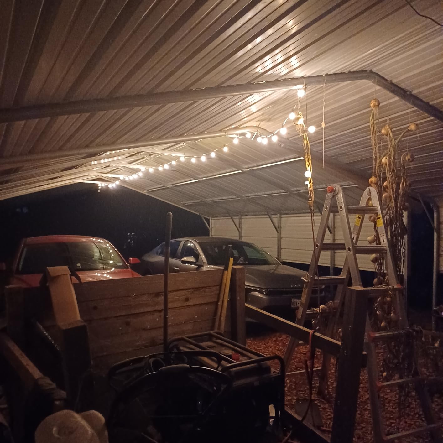 Brightown Outdoor String Lights, 35FT with 30 Bulbs, Waterproof Connectable customer photo 1