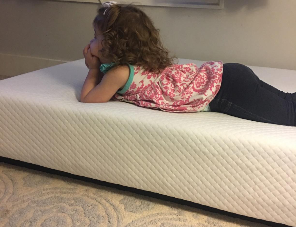 Modway Aveline 8” Gel Infused Memory Mattress with CertiPUR-US Certified Foam Queen Mattress customer photo 1