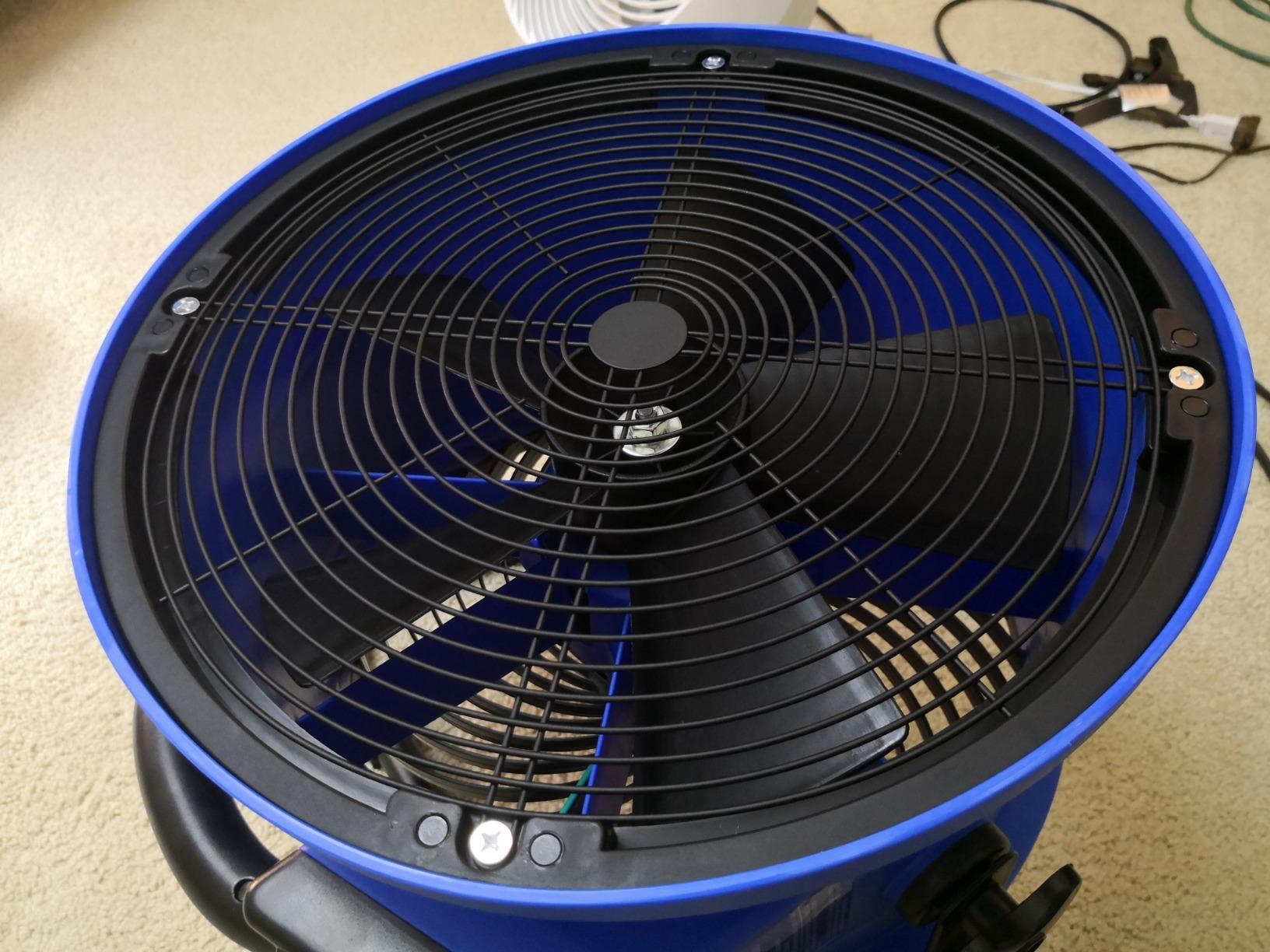 XPOWER FC-300 Heavy Duty Industrial High Velocity Whole Room Air Mover Air Circulator Utility Shop Floor Fan, Variable Speed, Timer, 14 inch, 2100 CFM, Black, Blue customer photo 1
