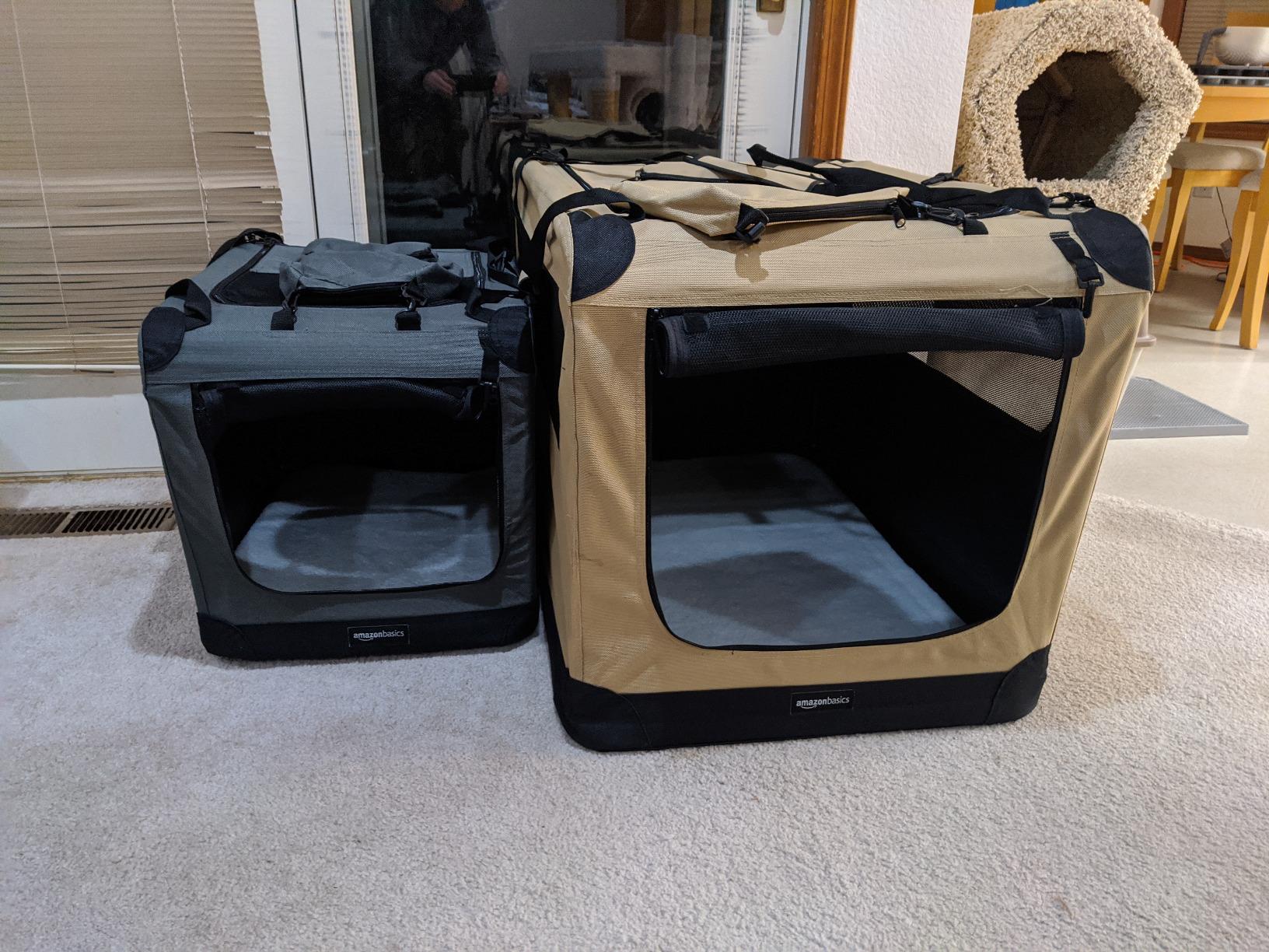 Amazon Basics Folding Portable Soft Pet Dog Crate Carrier Kennel, 26 x 18 x 18 inches, Red customer photo 2