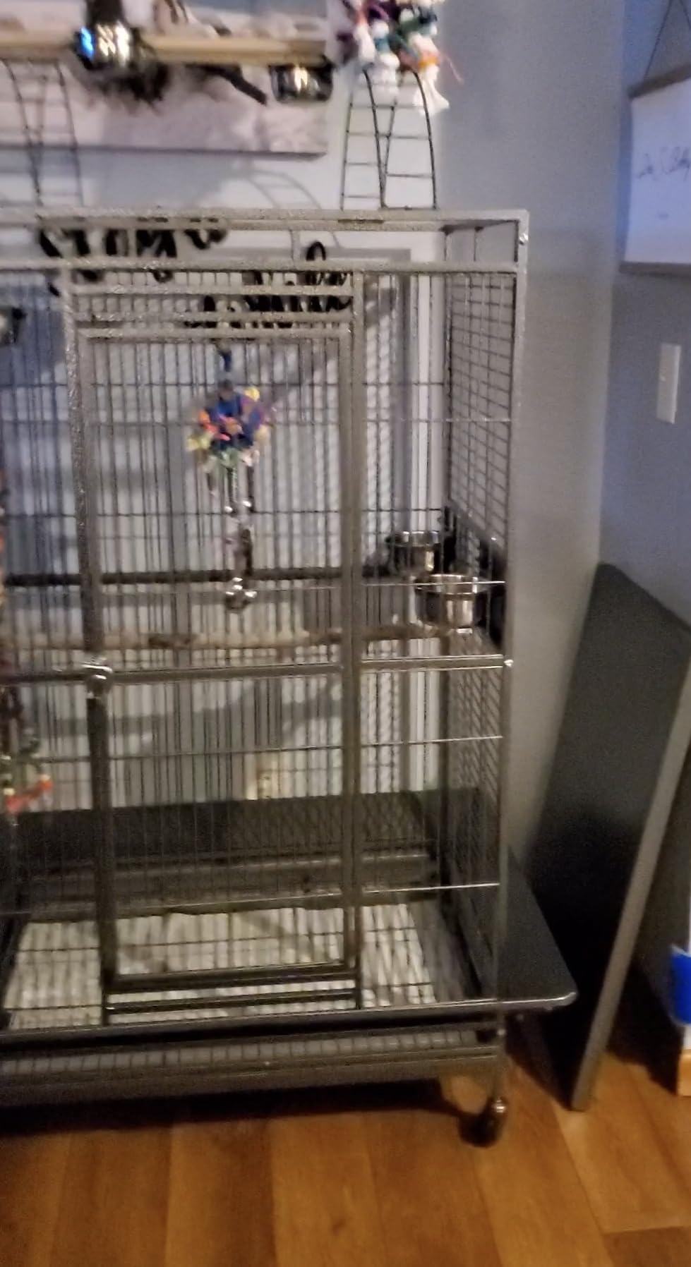 X-Large Castle Play Perch Stand Top Parrot Sturdy Wrought Iron Cage 32