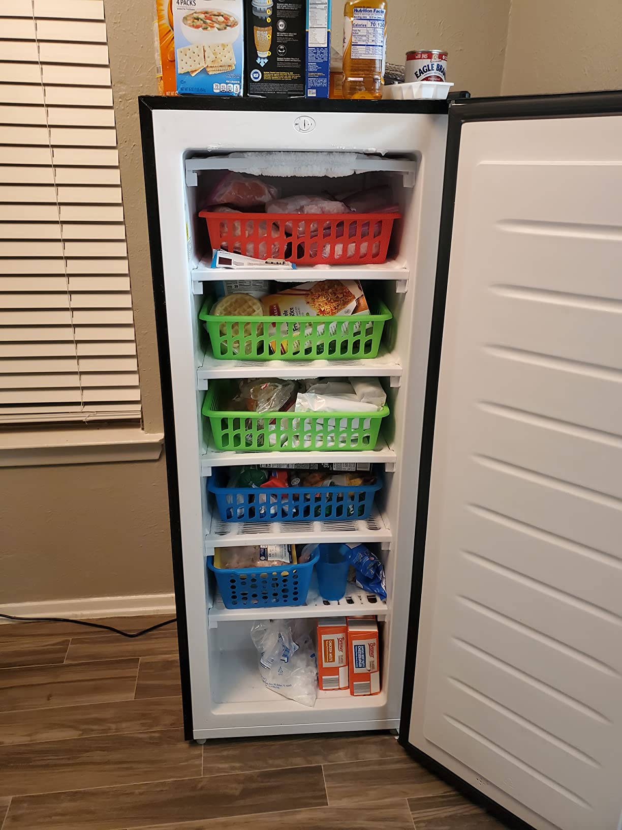 Frigidaire EFRF314-AMZ Upright Freezer 3 cu ft Stainless Platinum Design Series customer photo 2