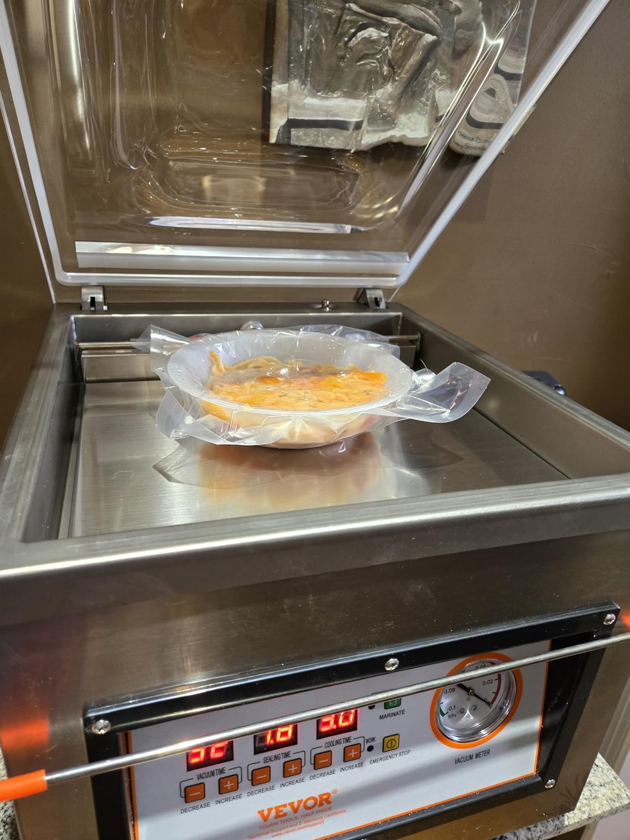 VEVOR Chamber Vacuum Sealer 320W Sealing Power 12.6 Inch Sealing Length customer photo 2