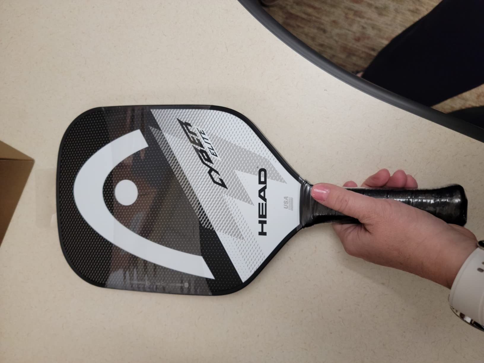 HEAD Cyber Elite Pickleball Paddle, Fiberglass Surface, Lightweight Honeycomb Core, Ideal for Beginner to Intermediate Players customer photo 1