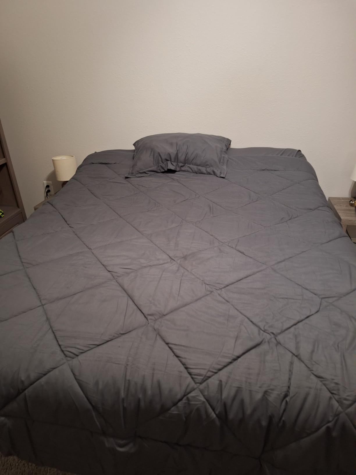 HEVUMYI 7-Piece Queen Comforter Set, Dark Grey Bed in a Bag customer photo 1