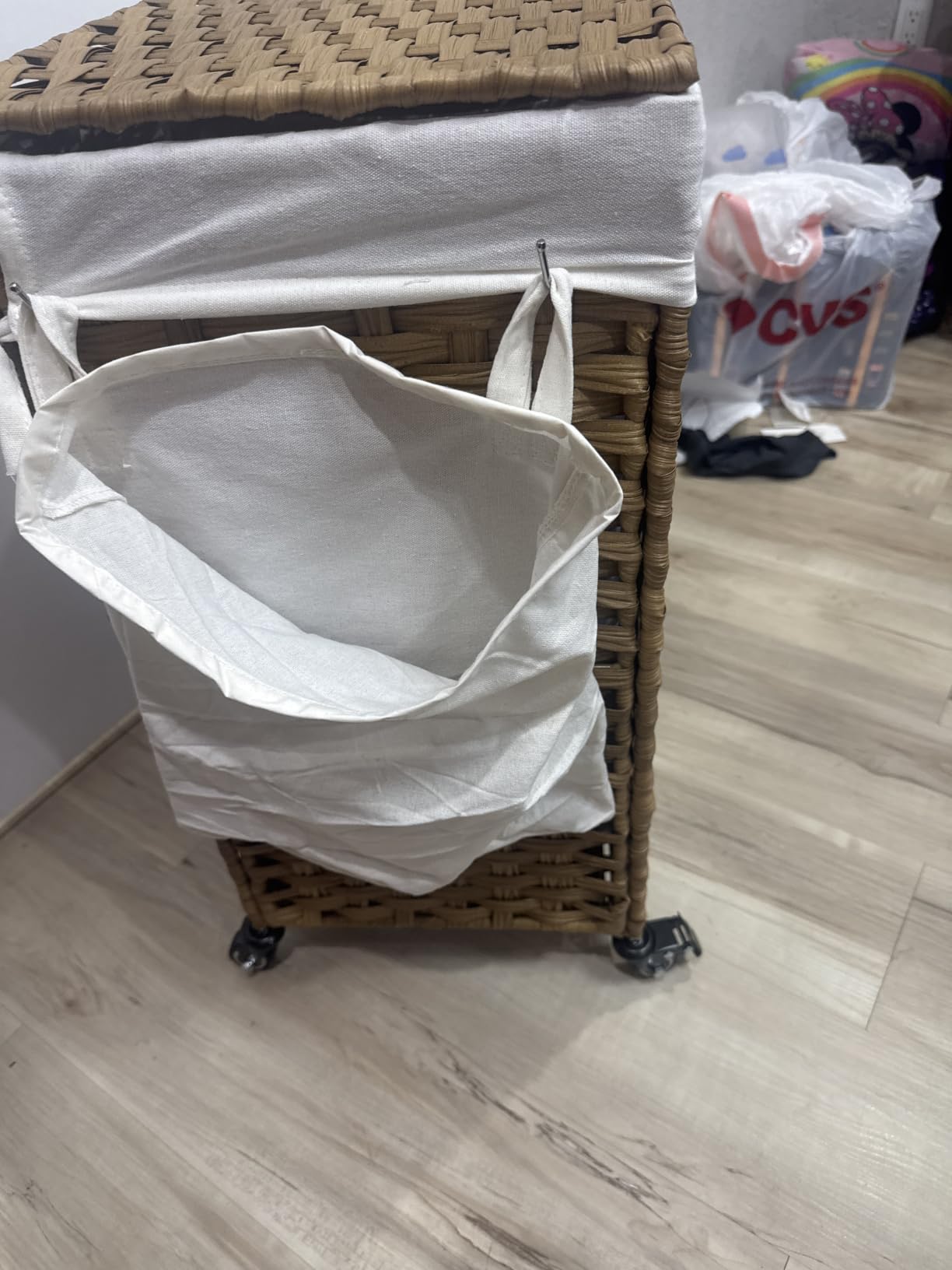 SONGMICS Rolling Laundry Hamper with Lid, 160 L 3-Section Synthetic Rattan customer photo 2