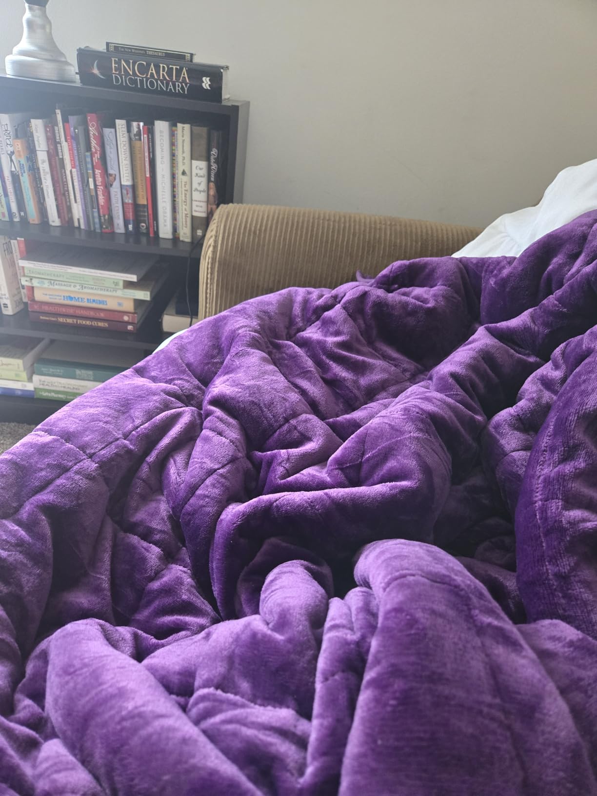 Uttermara Weighted Blankets for Adults Queen Size, 20lbs 60x80 inches customer photo 2