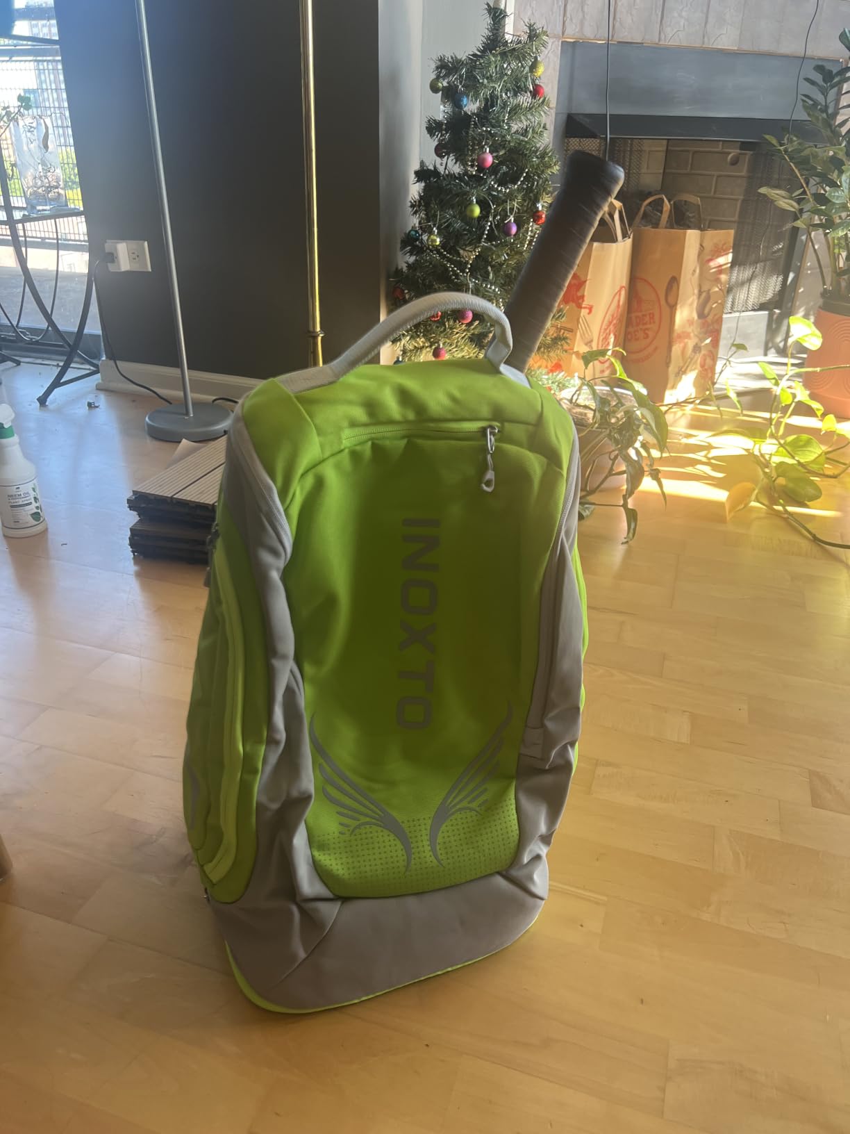 INOXTO 40L Tennis Backpack for Men & Women, Large Pickleball Bag With Independent Shoe Storage, Waterproof & Breathable, Holds 2 Tennis Rackets for Badminton, Travel & Camping customer photo 2