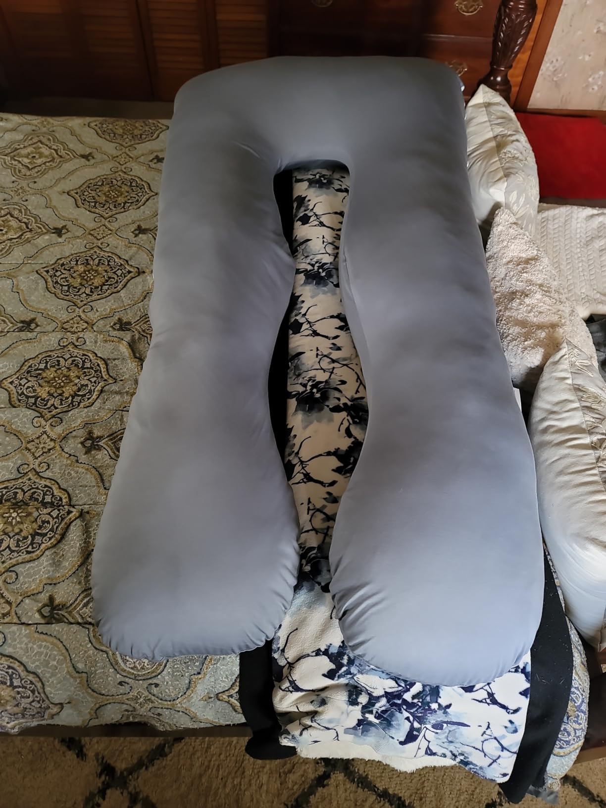 QUEEN ROSE 65 Inch Cooling U Shaped Pregnancy Pillow, Maternity Body Pillow customer photo 1