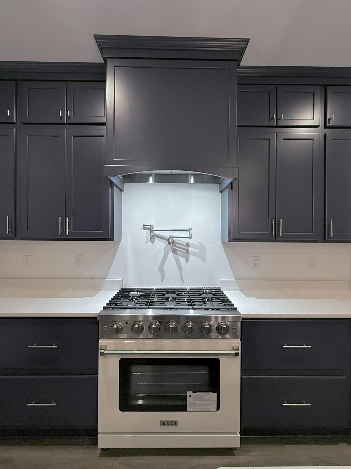 KOSTCH 36 inch Professional Freestanding Pro-Style Natural Gas Range or Liquid Propane Gas Range with 6 Burners, 6.0 cu.ft. Oven Capacity, in Stainless Steel - KOS-36RG03M (Stainless Steel) customer photo 2