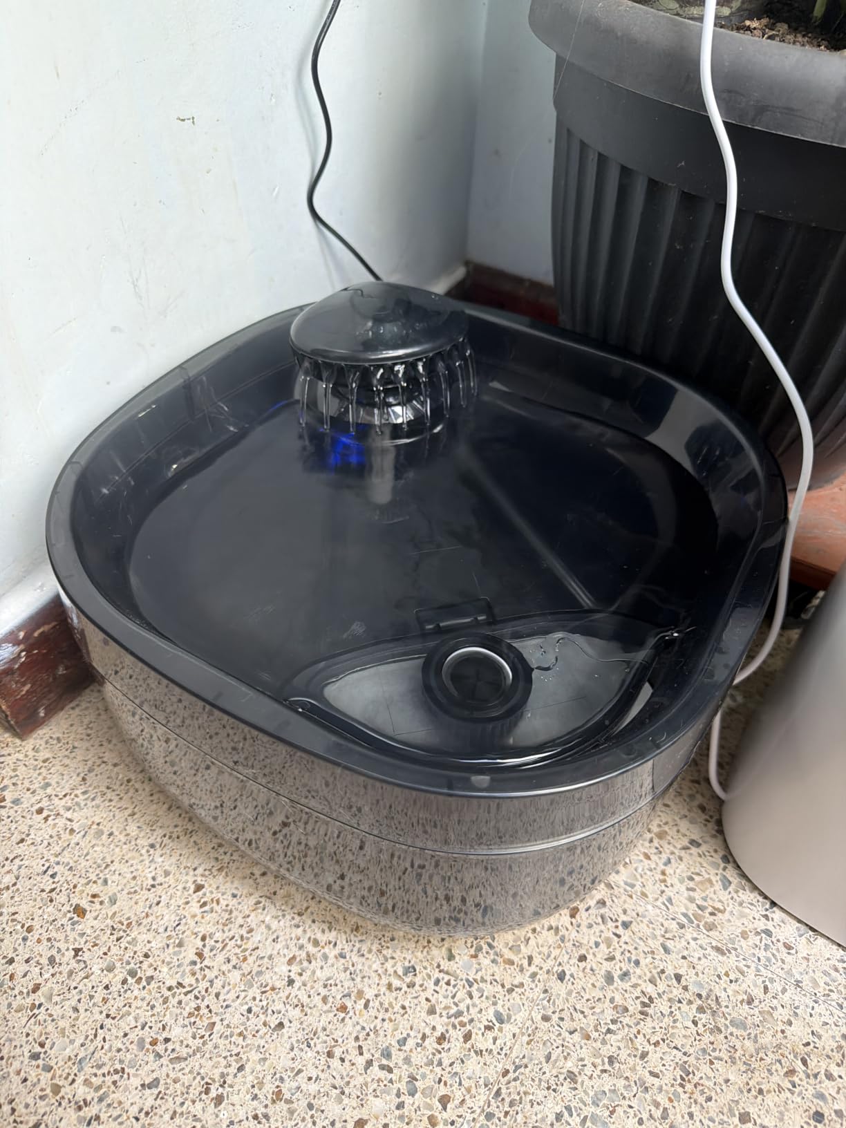 7L/1.8Gal Dog Water Fountain for Large Dog, FEELNEEDY Dog Water Bowl Dispenser Pet Water Fountain, Water Dispenser for Dogs with Ultra Quiet Pump for Multiple Pets with 3 Filters (FN-W05, Clear Blue) customer photo 1