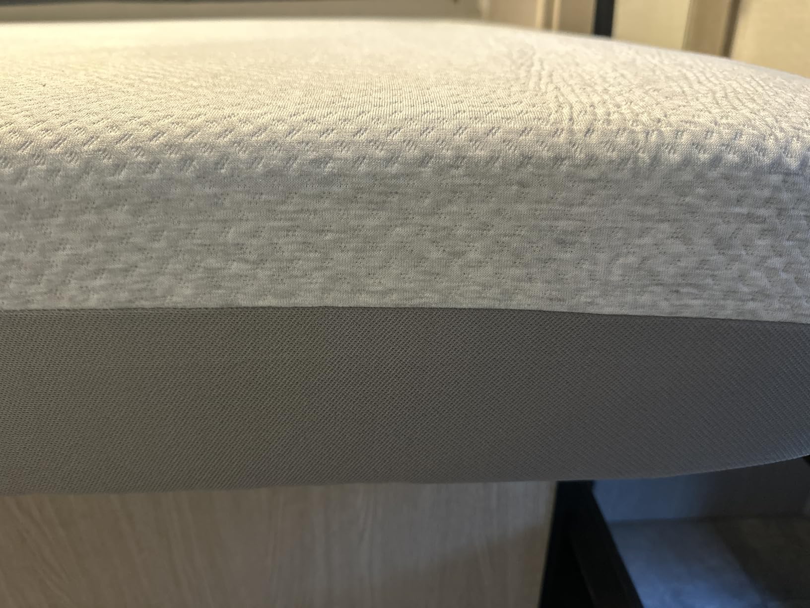 Zinus 8 Inch Short Queen Ultima RV Memory Foam Mattress, Medium Firm Feel customer photo 2