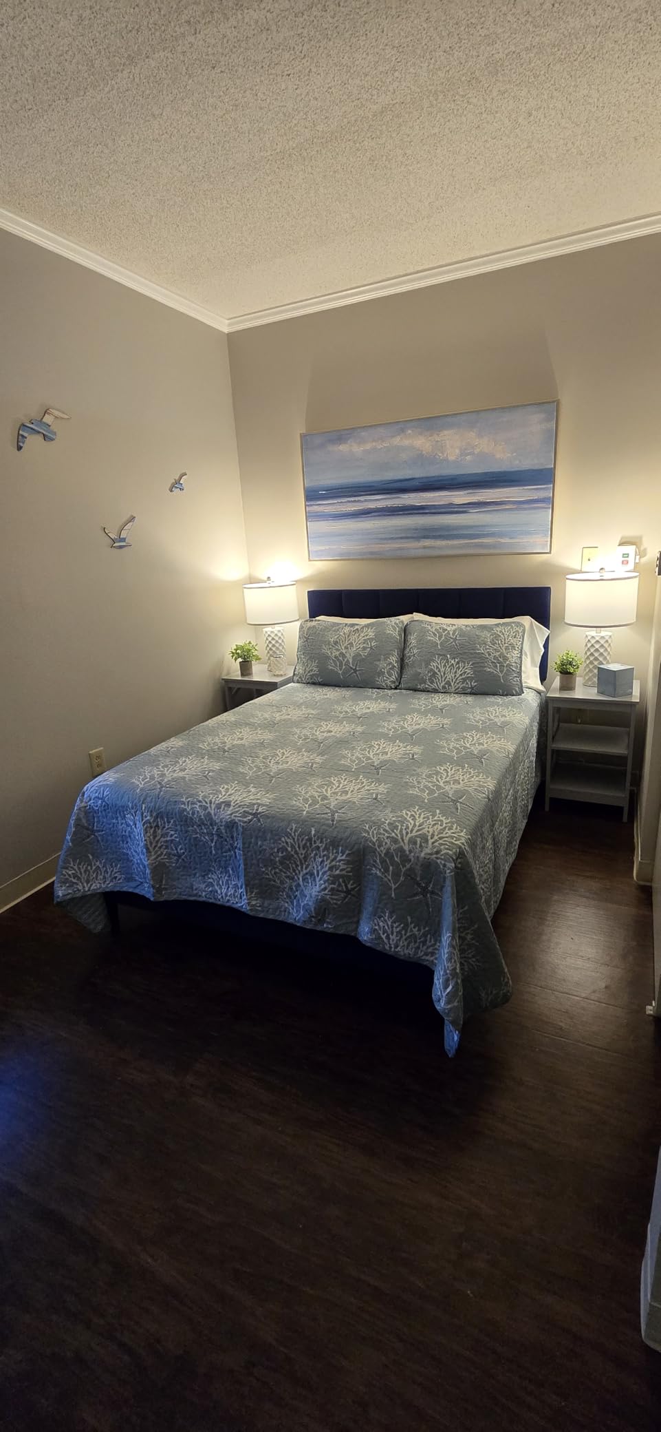 Yaheetech Full Size Upholstered Tufted Bed Frame with Headboard customer photo 1