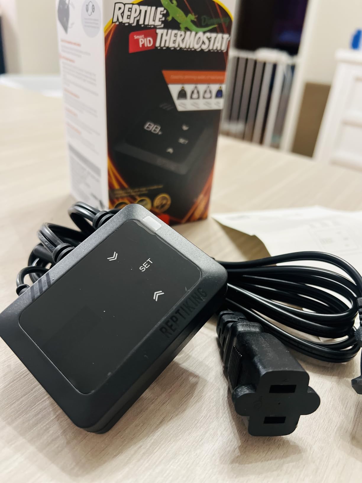 Reptile Dimming Thermostat, Heat Lamp Temperature Controller, Reptile Terrarium PID Digital Thermostat, Heating Controller for Basking Spot Heat Bulbs and Ceramic Heat Emitter customer photo 2