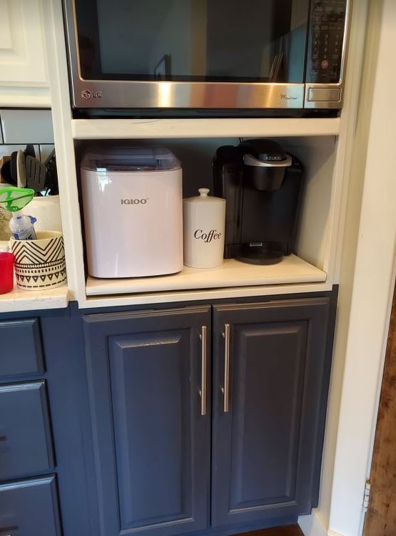 Igloo Ice Maker Countertop, Portable Ice Maker, 26lbs, Aqua customer photo 1