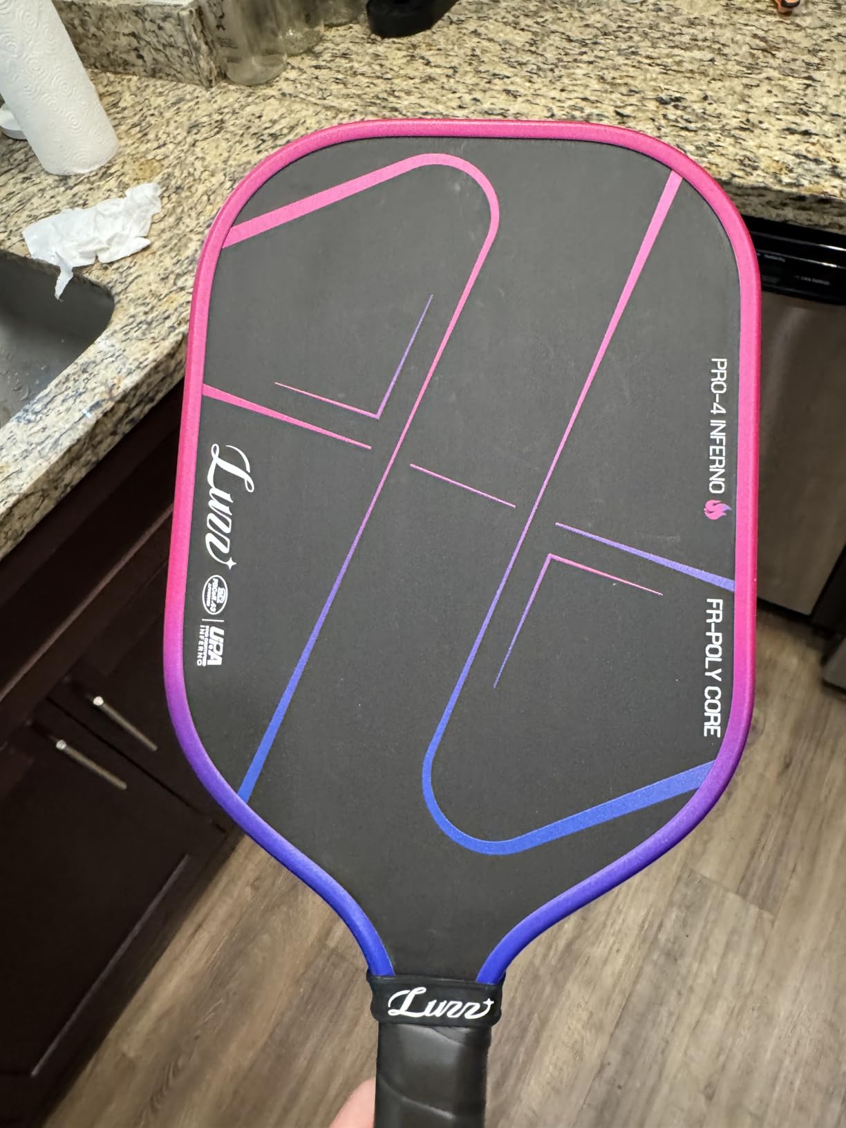 Luzz Pickleball Paddle Cannon Thermoformed T700 Carbon Fiber Honeycomb Core customer photo 1