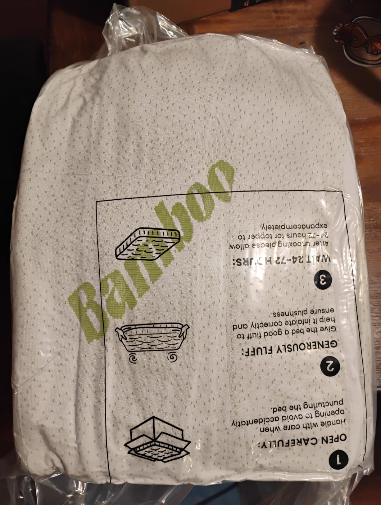 Mattress Pad Queen Size, Cooling Pillow Top Mattress Topper, Ultra Soft Viscose Made from Bamboo, Breathable for Hot Sleepers, Deep Pocket 8