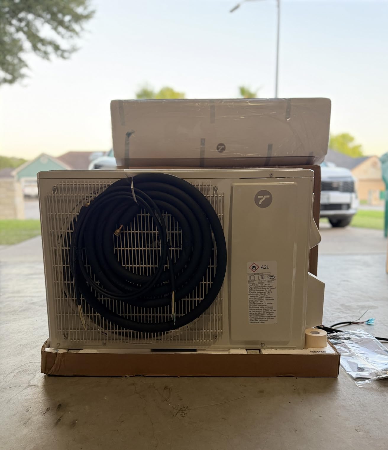12000 BTU Mini Split Air Conditioner, 115V 22 SEER2 AC & Heat Pump customer photo 2