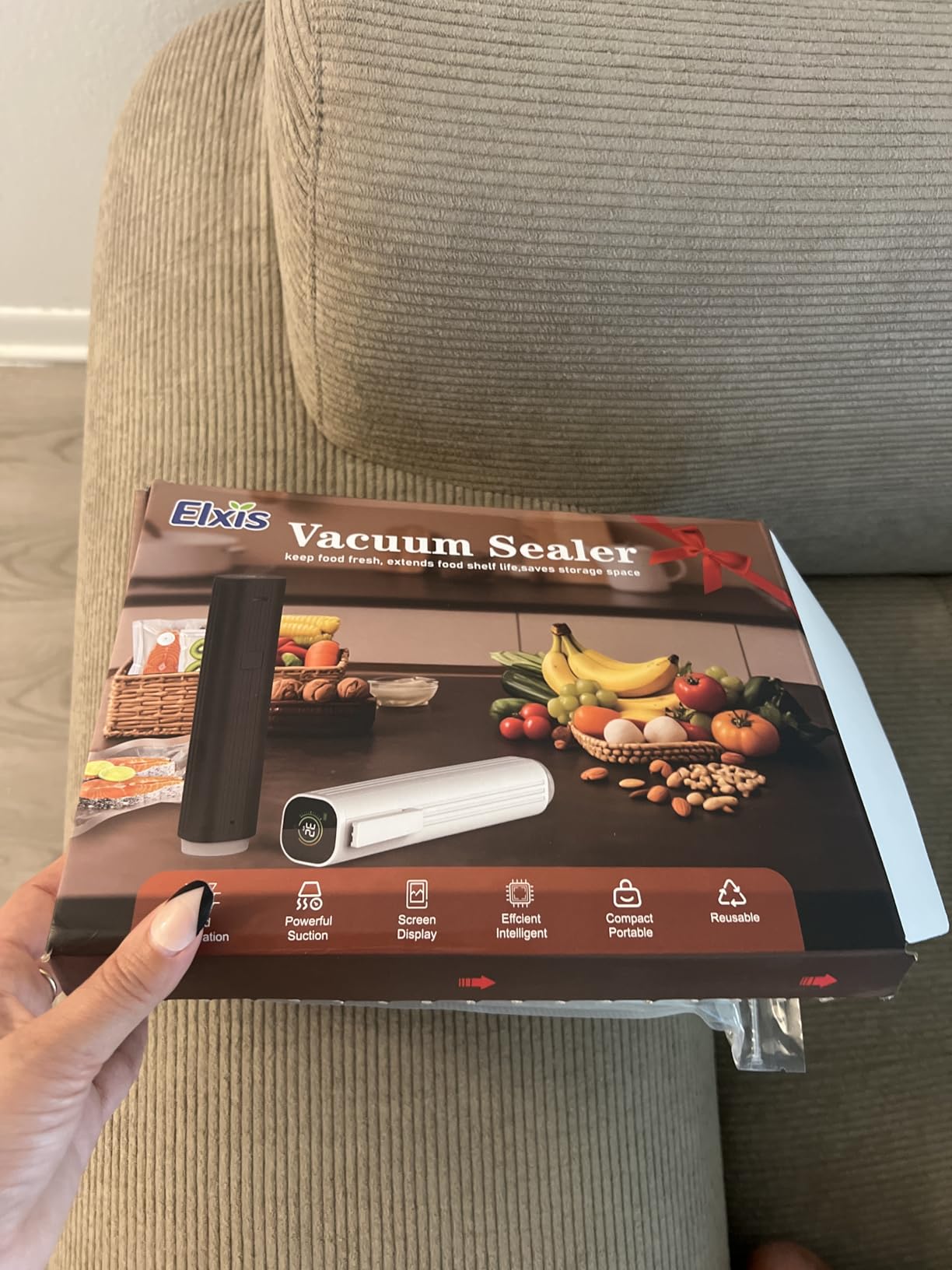 Elxis Vacuum Sealer, Portable handheld Vacuum Sealer + 30 Reusable Vacuum Bags, Portable Food Sealer, With LED pressure display, 2-Speed Pressure Control (60/80 Kpa) customer photo 1