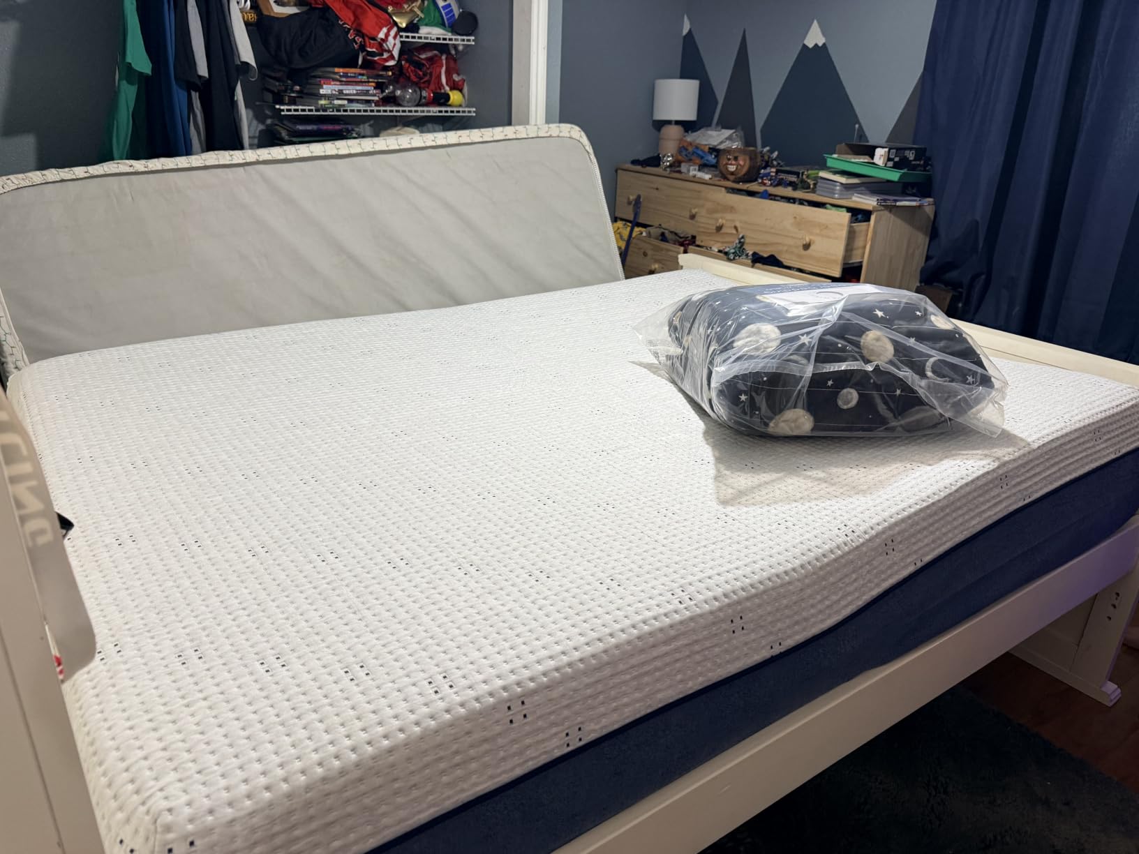 Dyonery RV Mattress Short Queen 10 Inch Gel Memory Foam Medium Support customer photo 1