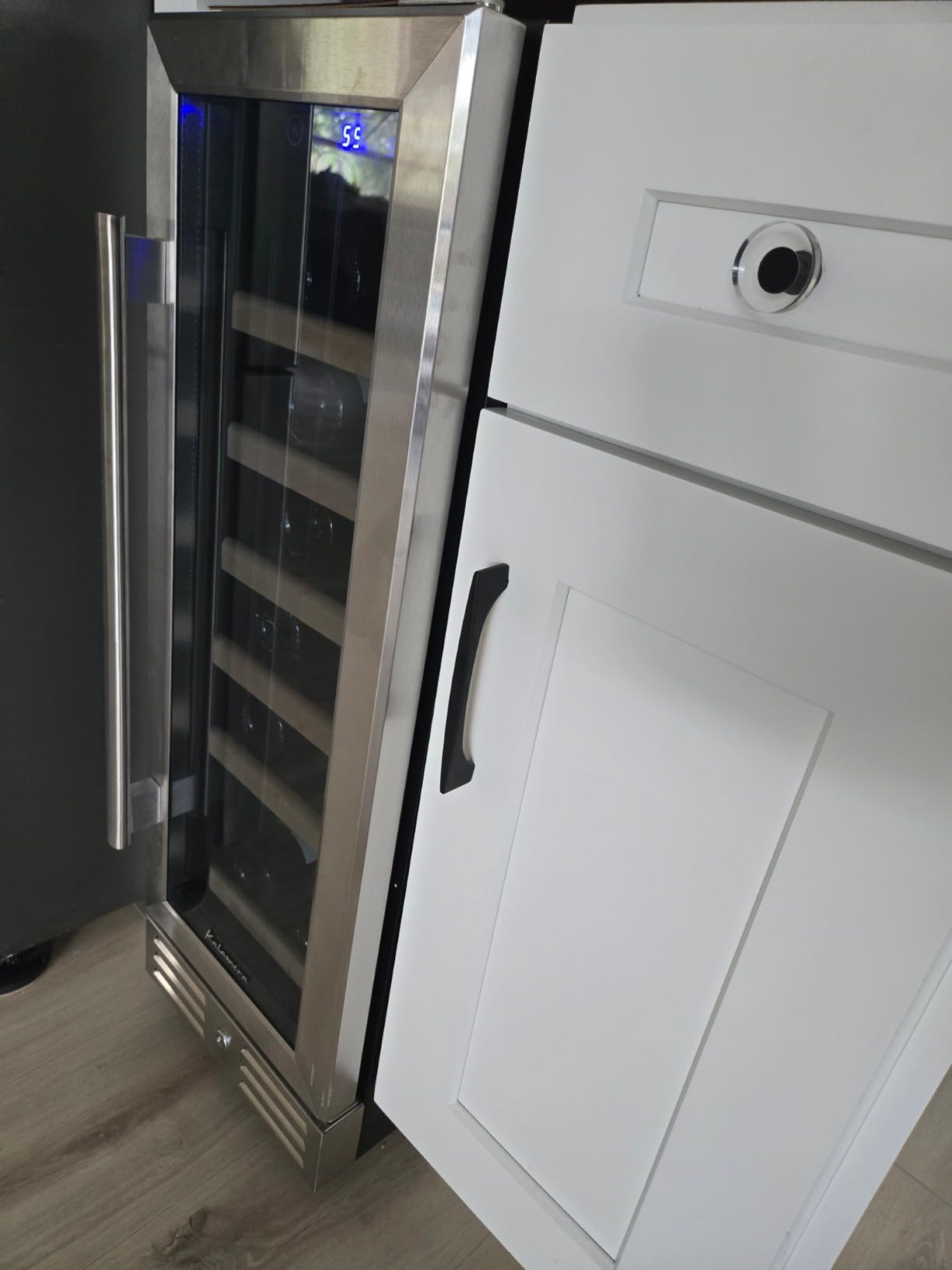 Kalamera 24 Inch Wine Cooler Refrigerator, 46-Bottle Dual Zone Wine Fridge customer photo 1