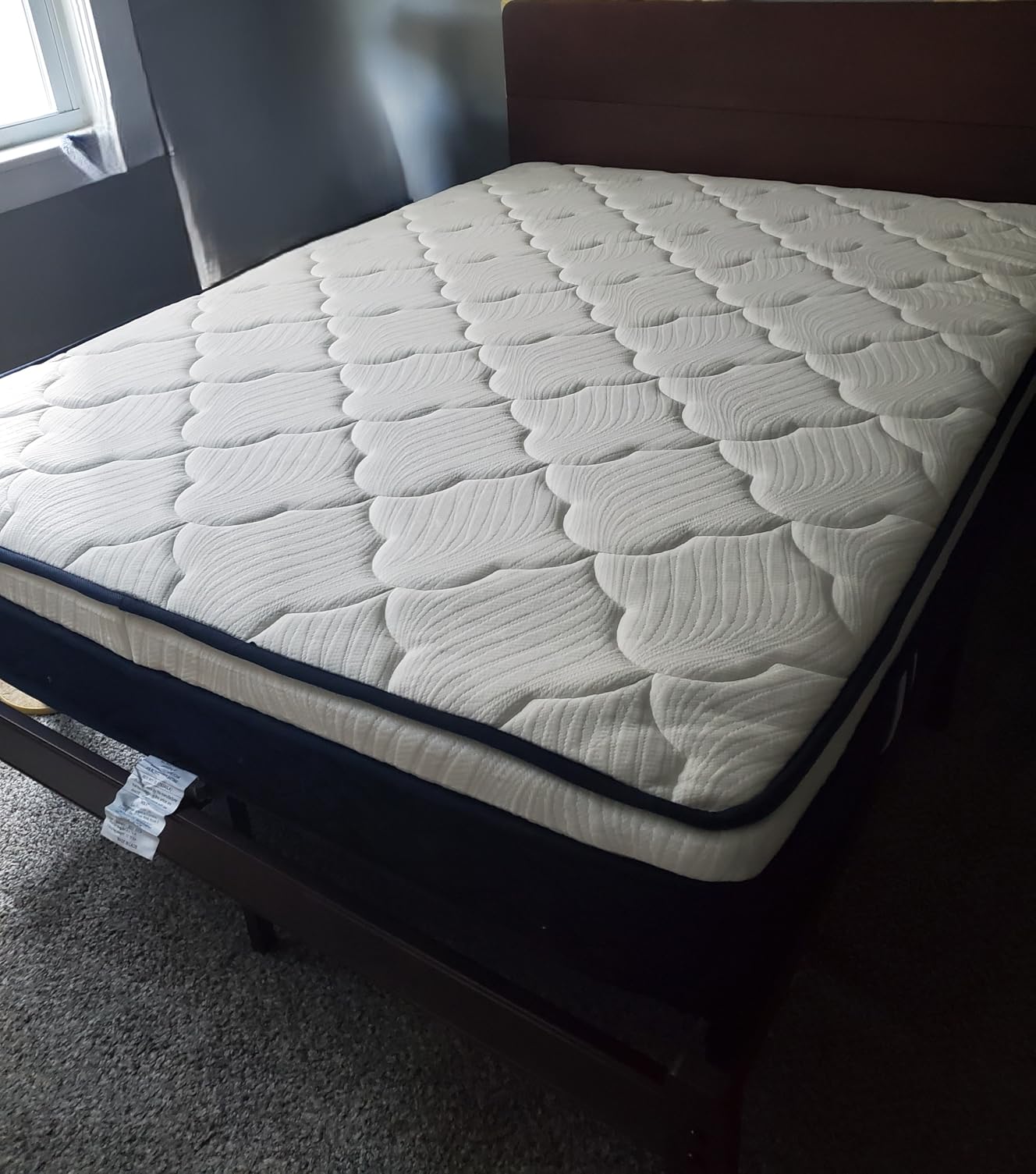 Extra Firm Queen Mattress 14 Inch, Luxury Hybrid Mattress in a Box for Deep Sleep & Lumbar Support, CertiPUR-US & Zero Fiberglass, 365-Night Trial customer photo 1